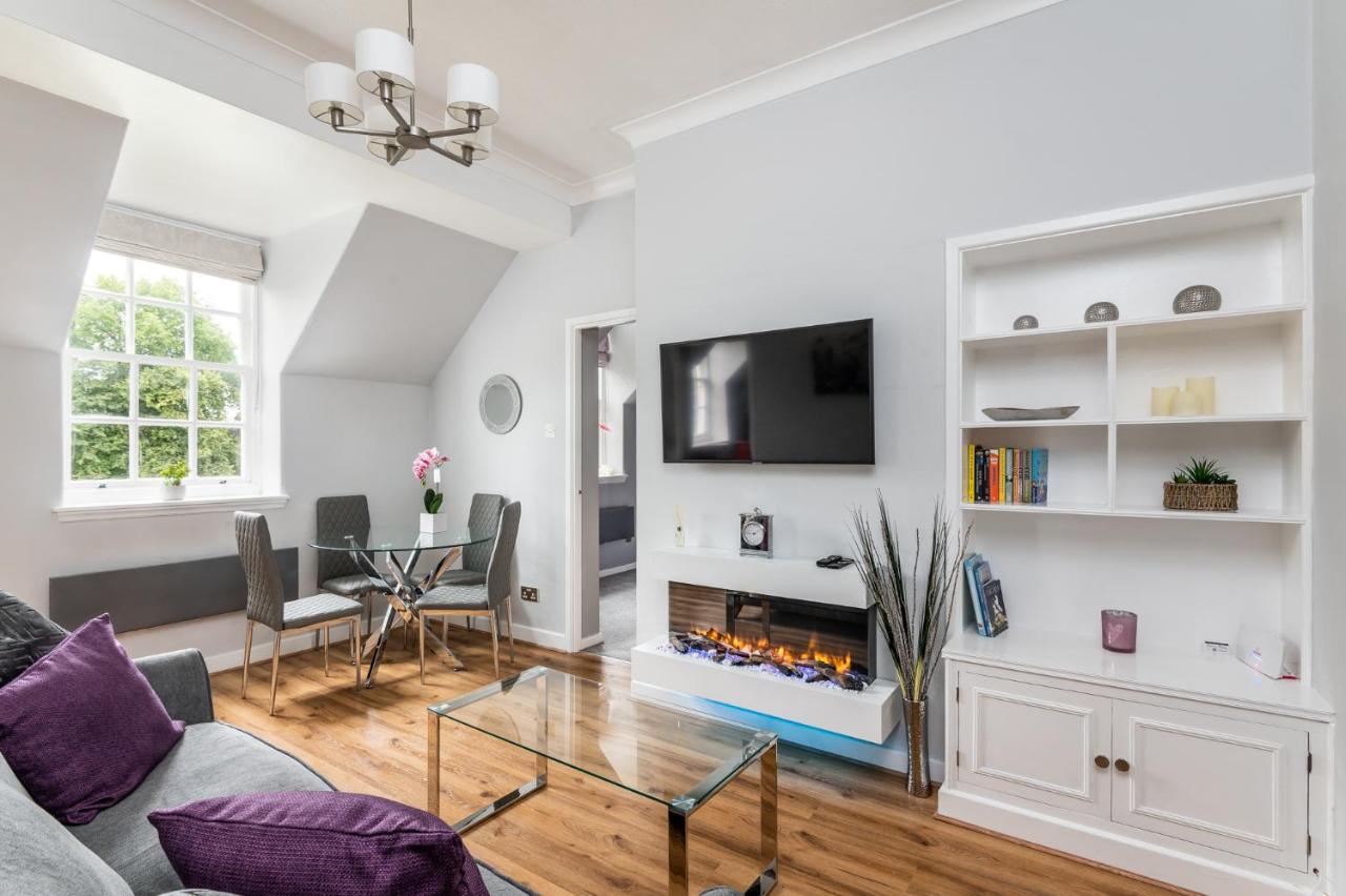 Stylish Apt With Minster Views I Pass The Keys York Dış mekan fotoğraf